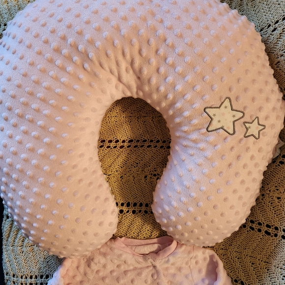 Boppy and footie pajama set - Picture 4 of 5